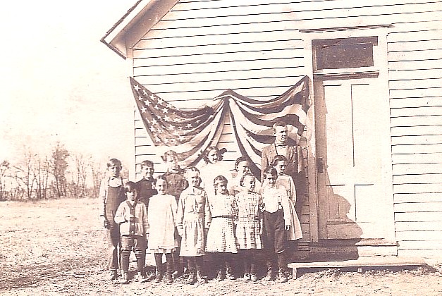 Lawrence Noble Lund and class, NE