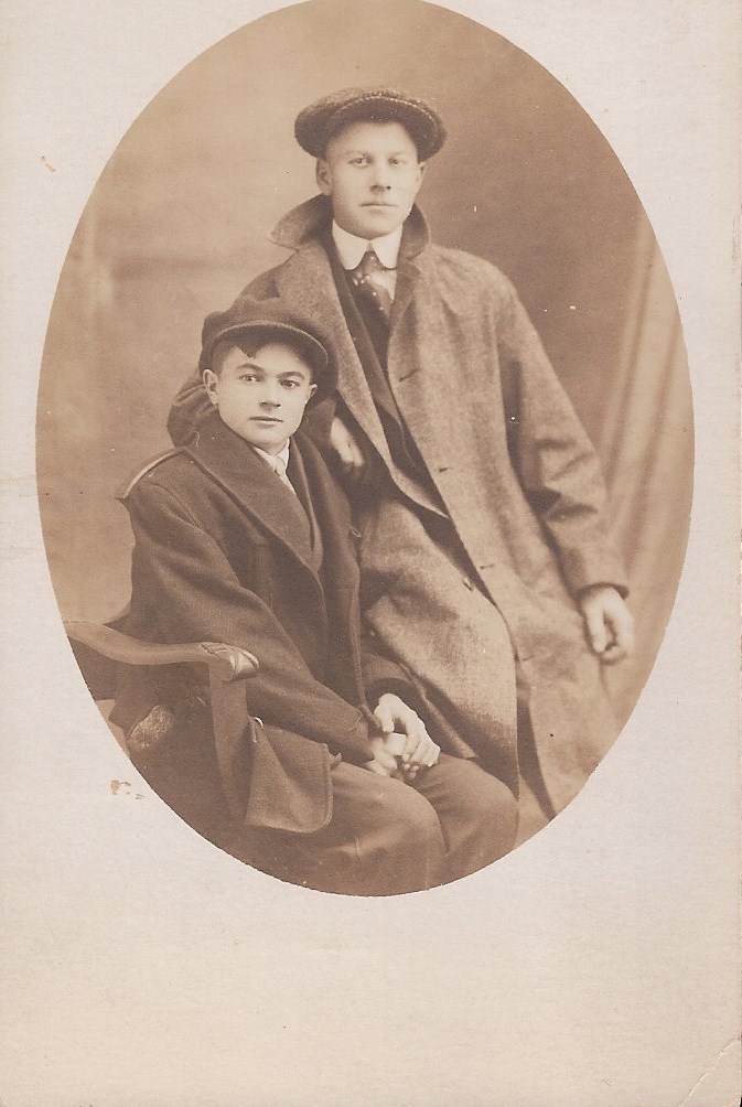 unknown men hopefully related to Hill family