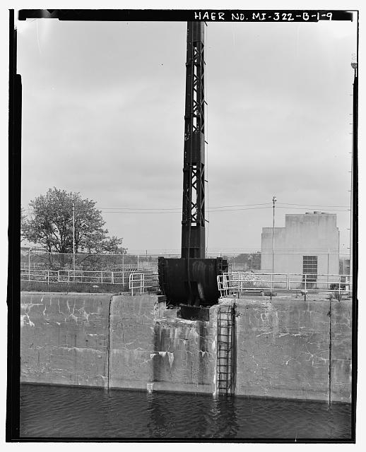 9. John N. Vogel, Photographer, June 2000 View to north....