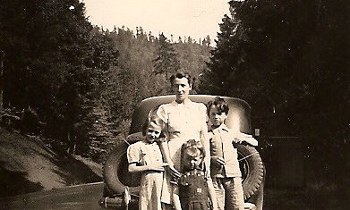 Effie Ladd Family, MN to OR, c1942