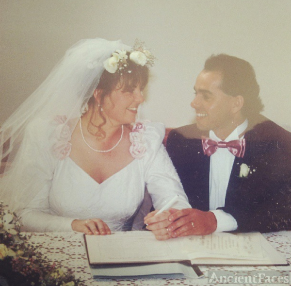 wedding of Roslyn to John Woods