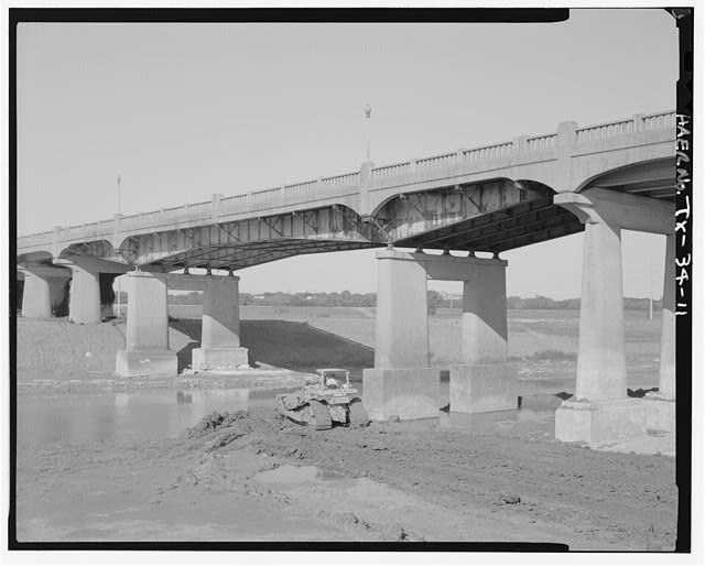 3/4 VIEW OF CENTER STEEL GIRDERS, FROM E. - Corinth...