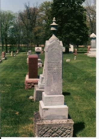 Milo Brickley gravestone