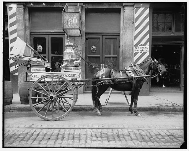 [New Orleans, La., a typical milk cart]