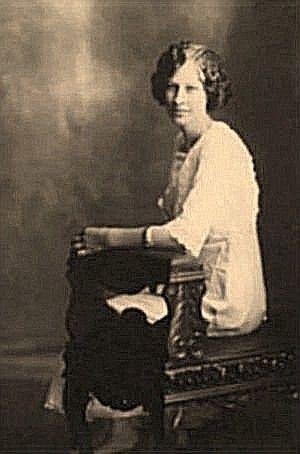 Photo of Nellie Houston