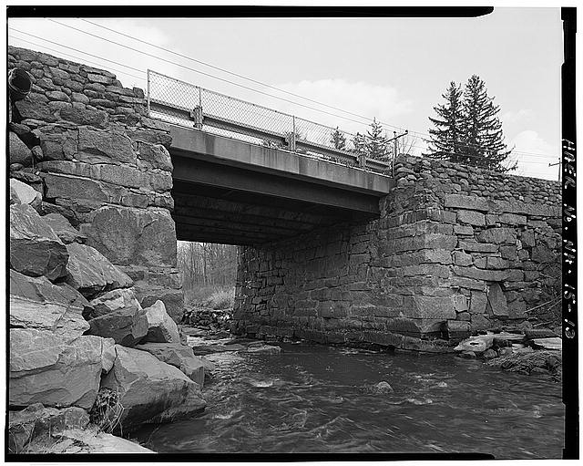13. 3/4 VIEW OF SOUTH ABUTMENT AND DECK, LOOKING...