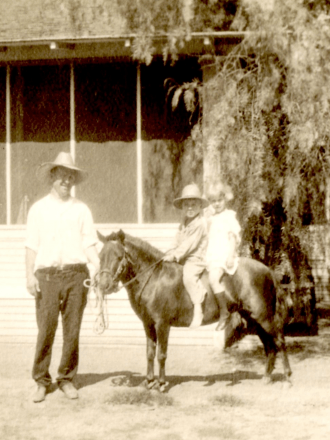 A photo of Dorothy Thompson Samsell