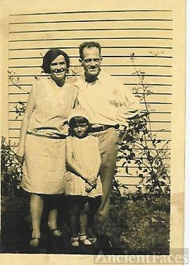 John Edwin Carr, His Wife & Daughter