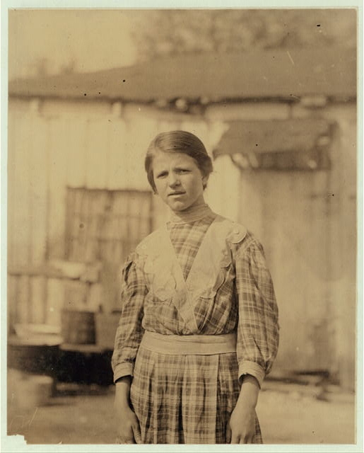 Josie, 13 year old shucker, Shucks ten pots a day or...