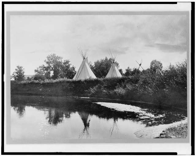 A bend in the river