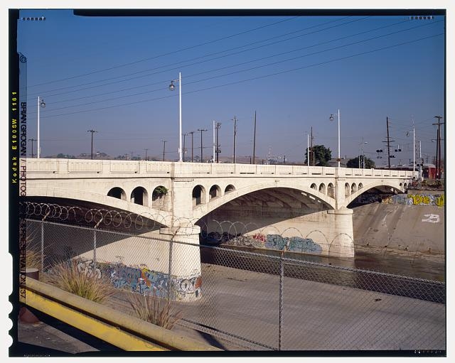 6. DETAIL VIEW OF SOUTHSIDE OF MAIN STREET BRIDGE...