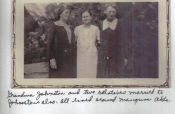 Nora Belle Sharp Johnston (center) w/ Johnston sisters