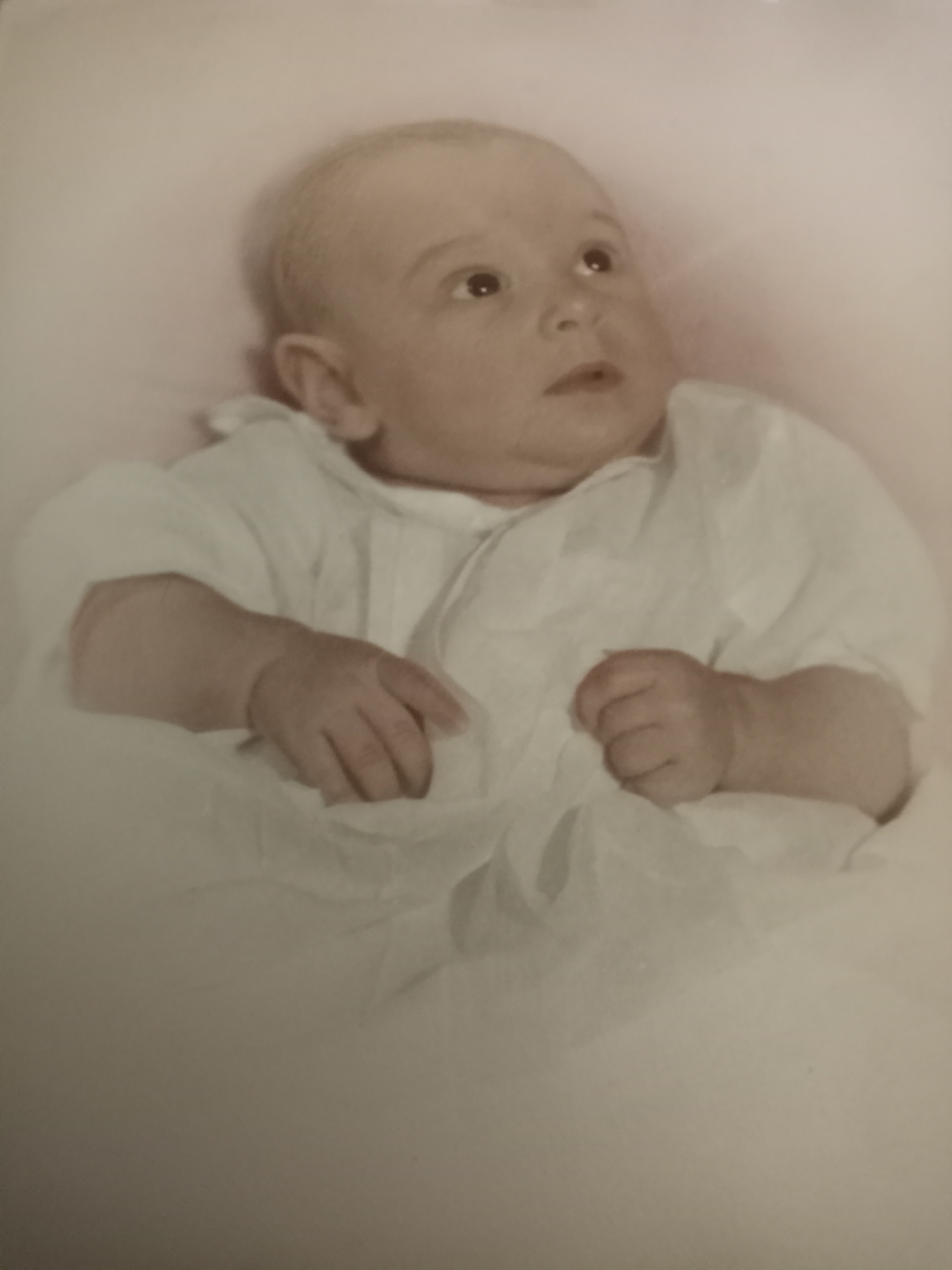 Pamela Claire Thompson 1st 
Baby picture 