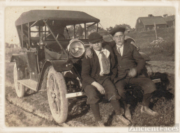 Alexander Steele & George Cummings