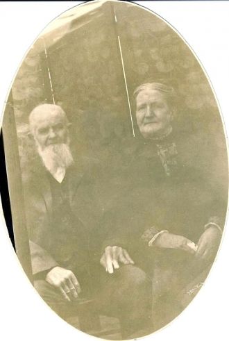Fred & Margaret(Brown) Malchow 1911