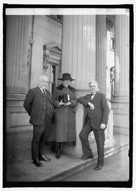 Sen. Ladd, Mrs. Nels P. Radick, Sen. Norris, 3/3/22