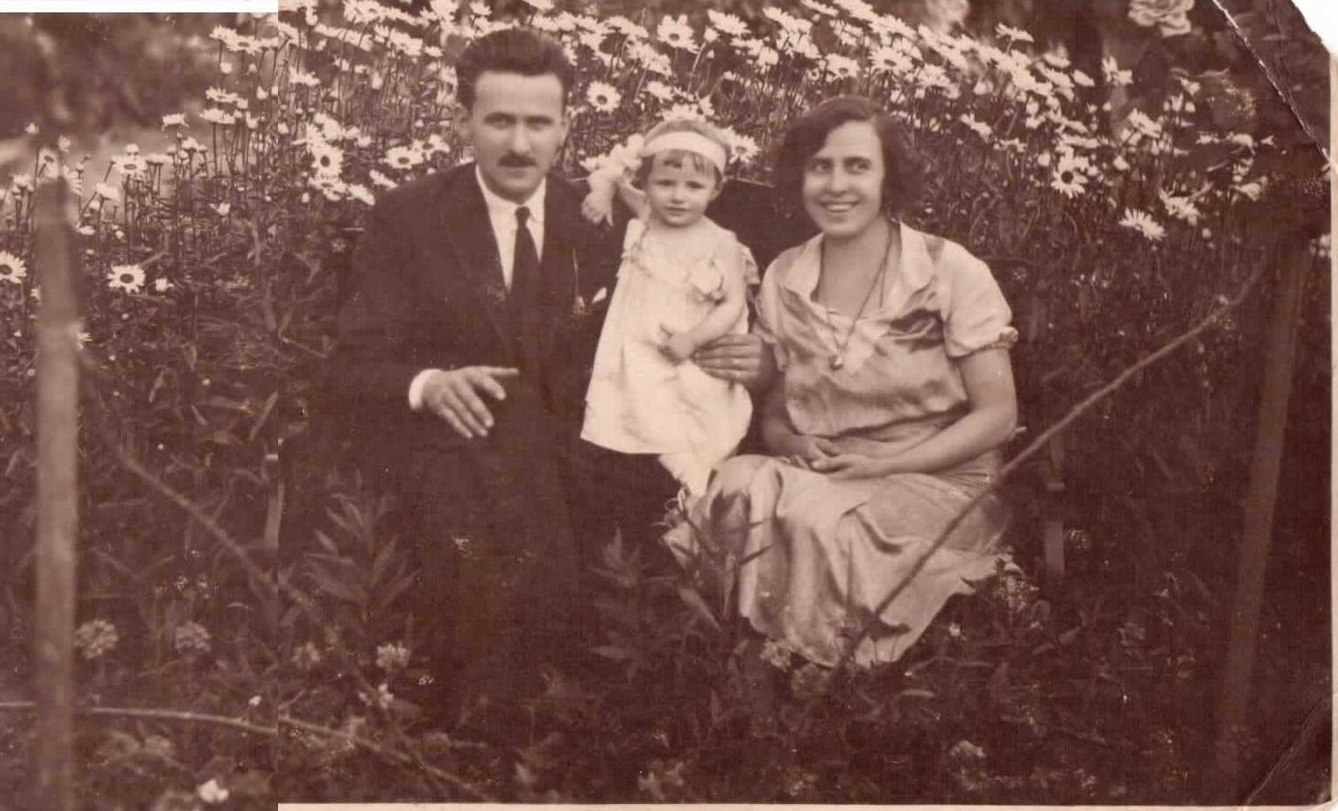 Maria, Vasile, & Evodokia Covaliov, Romania