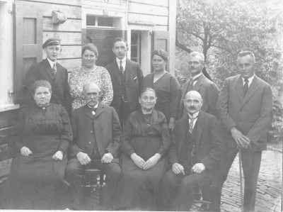 Kirchner or Wilke Relatives from Seerappen 1930
