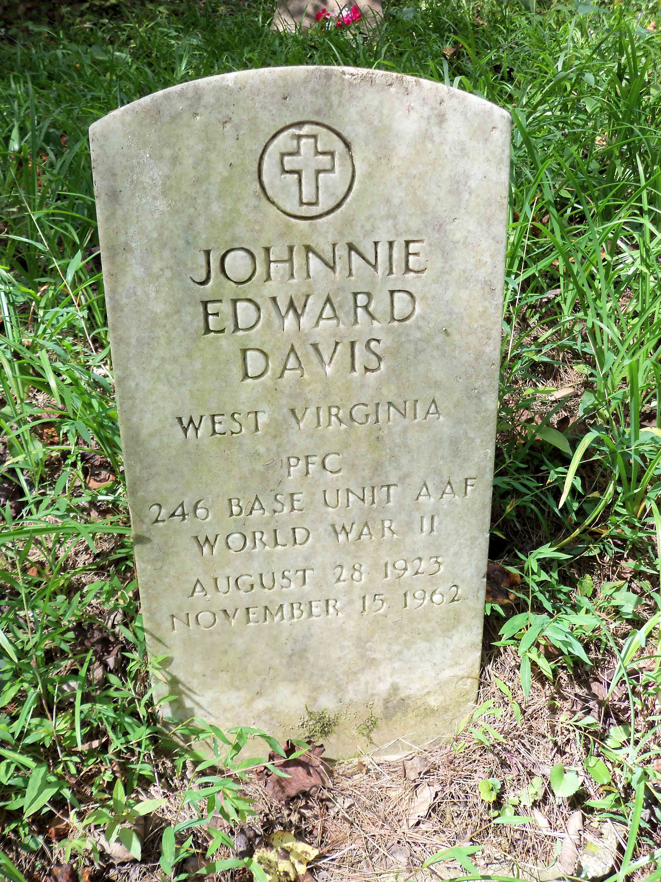 Johnnie Davis Grave, West Virginia
