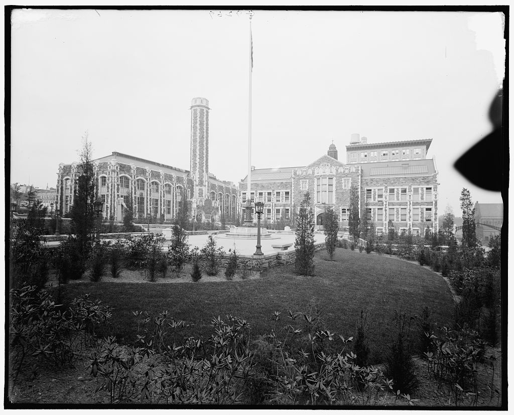 [College of the City of New York, the campus, New York,...