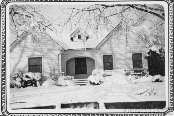 Ernestine Smith Amos - Gilmer Texas 1947
