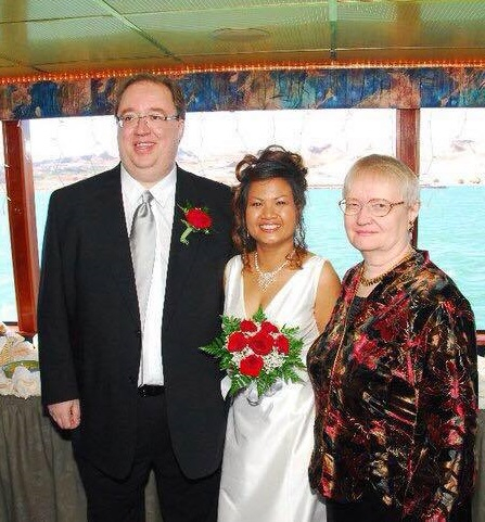 Daniel Reinert's wedding photo.