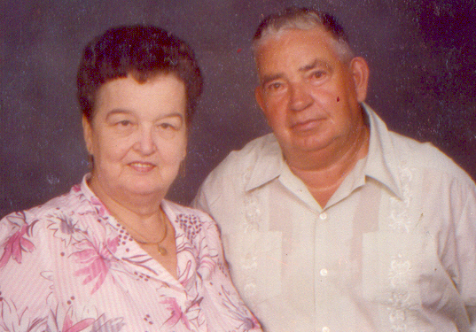 Charles(Buck) Russell & Ruth Elizabeth(Emrich) Hileman
