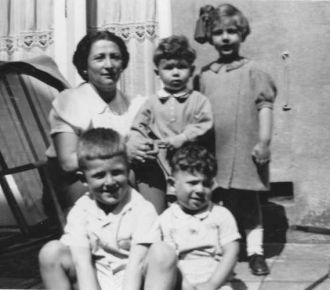 Berkovics family 1940