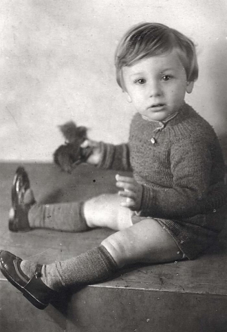 Rene Reinhold Rene Reinhold