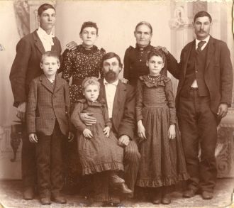 Jacob Dillamon family 1894