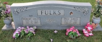 Robert L & Inez Fulks gravesite
