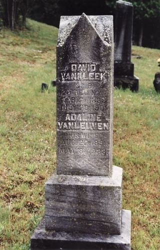 David Van Kleeck gravesite