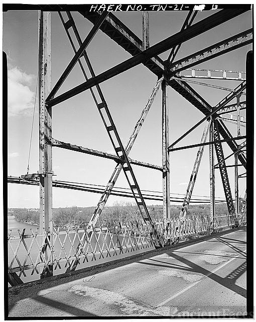 13. VIEW OF CONNECTION, WEST TRUSS, LOOKING SOUTH - John...