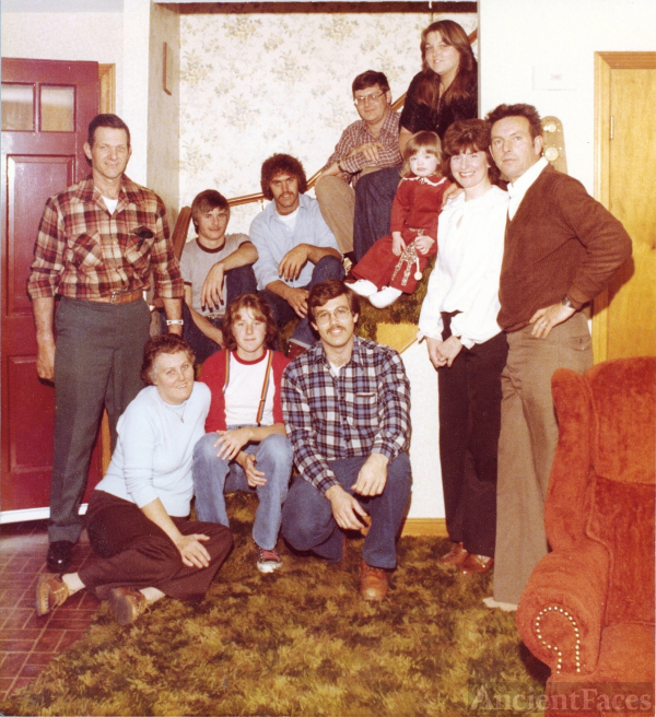 Hutchins and Nason families