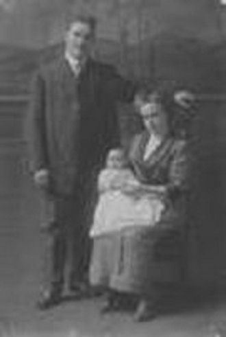 Jennie Whyte & Family British Columbia 1914