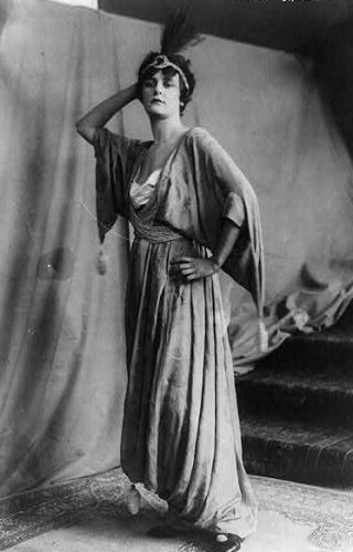 Poiret Fashion