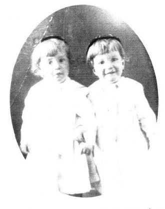 Harry & Harvey Keister, 1905