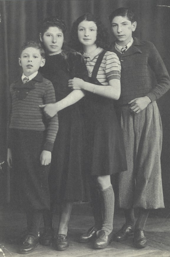 Fanny and Cham Burzny 1942