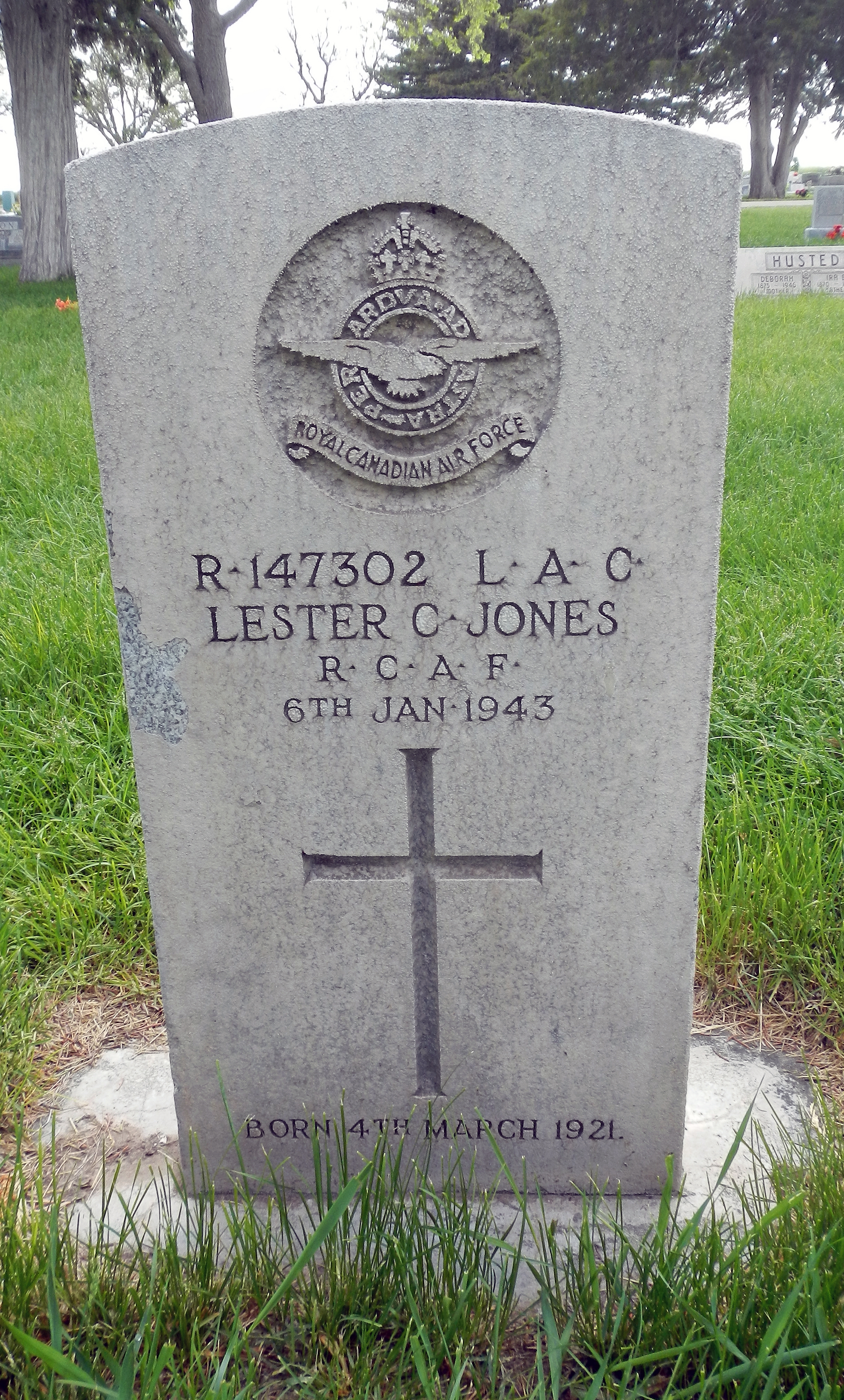Lester Charles Jones gravesite