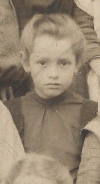 Margaret McAninch, young school girl