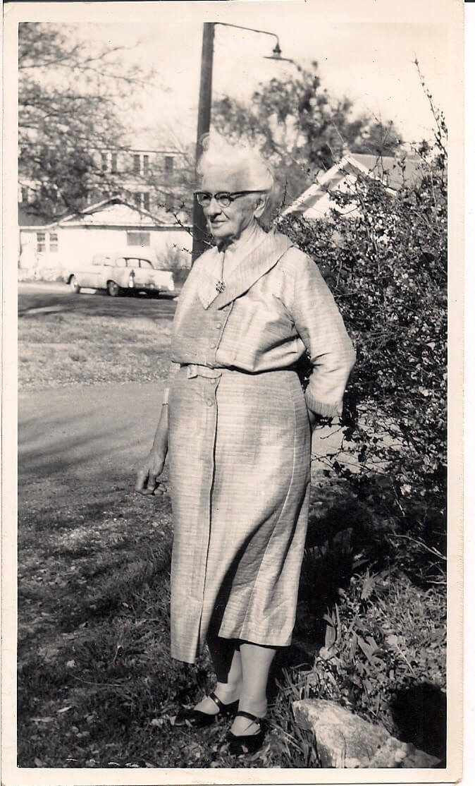 Minnie S Whitley