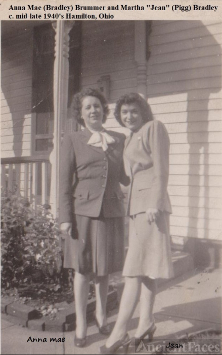 Anna Mae and Jean Bradley