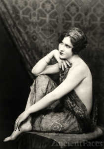 Mae V Clarke