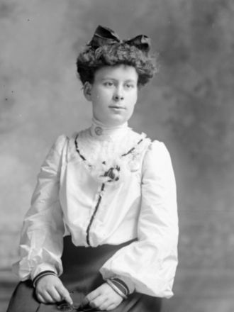 Emma Laravie Darrah