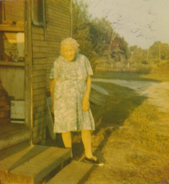 Julia Shagonabe Julia Shagonabe