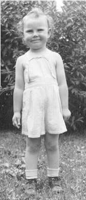 Kathy O'Keefe in sunsuit