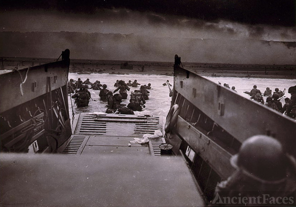 D-Day Landing - June 6 1944