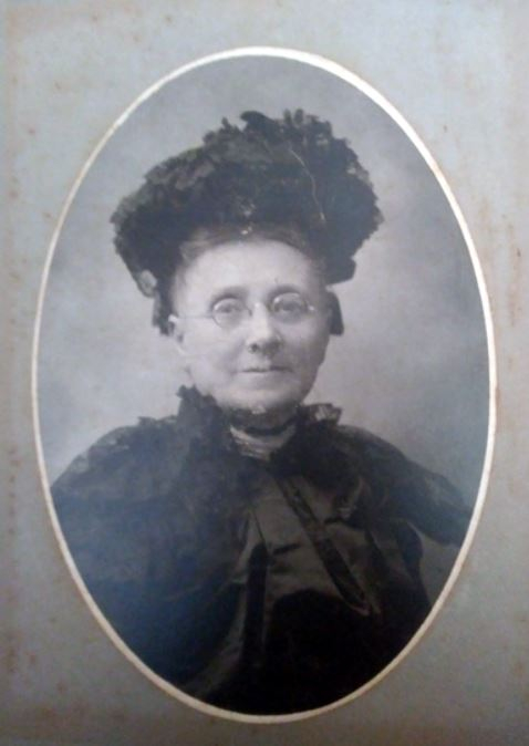 Mrs. James Noble, Miami 1903