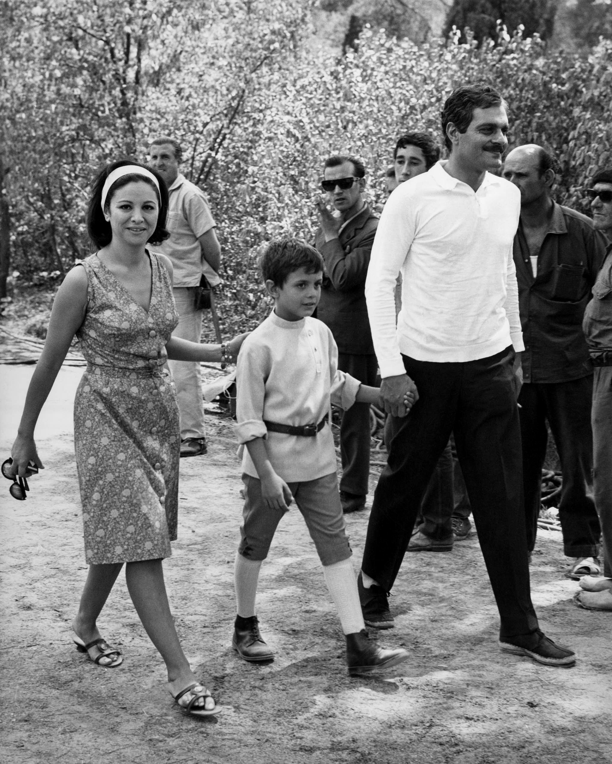 Omar Sharif with wife and son.