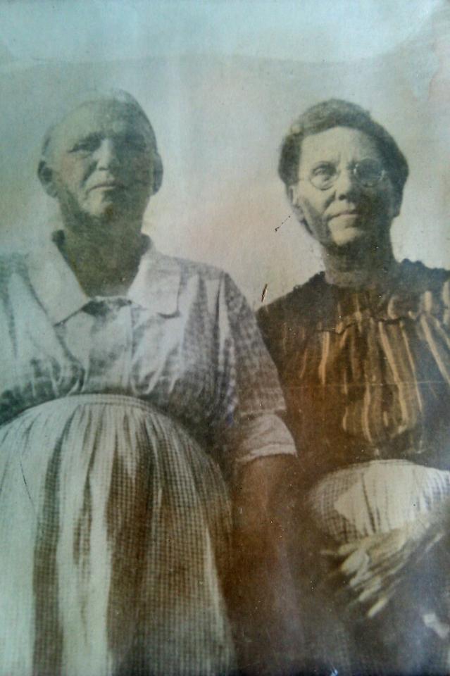 Mary Elizabeth Head Miller and Mamie Ellen Ellis Miller